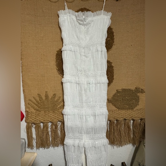 Commense White Ruffled Dress - Picture 9 of 10